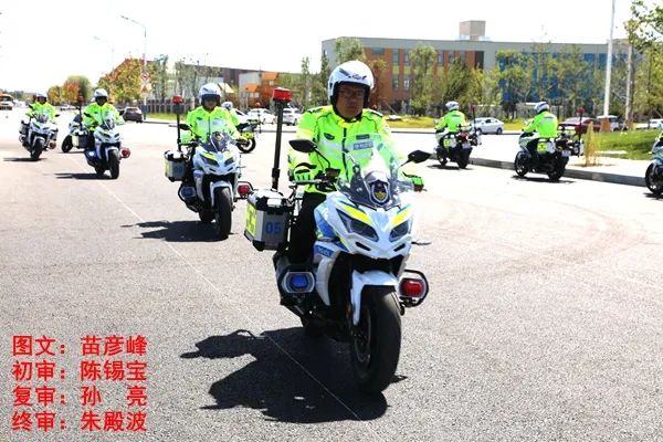 出行提示_道路交通事故行人盲區(qū)_大型車輛盲區(qū)避免方法