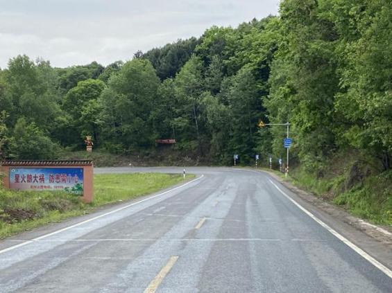 出行提示_延邊州公安交通管理部門(mén)發(fā)布出行指南_2025年國(guó)慶中秋假期交通出行安全提示