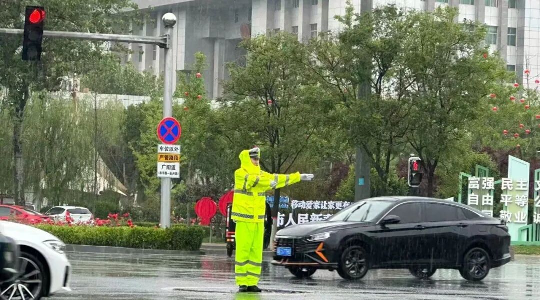 京津冀強降雨路況信息_廊坊交警雨天出行安全_出行提示