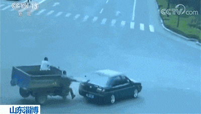 農(nóng)用車貨運(yùn)安全_農(nóng)用車非法載人危害_出行提示