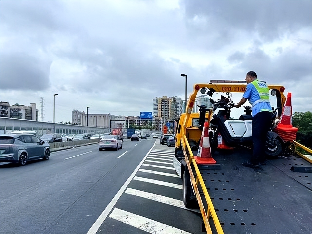 廣州內(nèi)環(huán)限行令_限行_電動(dòng)車(chē)改裝查緝