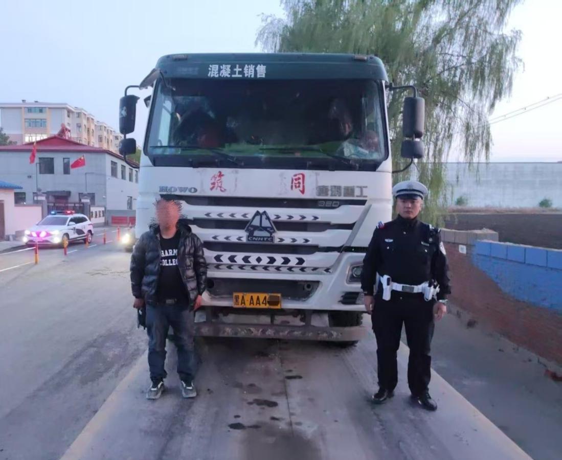 禁行_大貨車超限超載整治_哈爾濱交警夏防行動